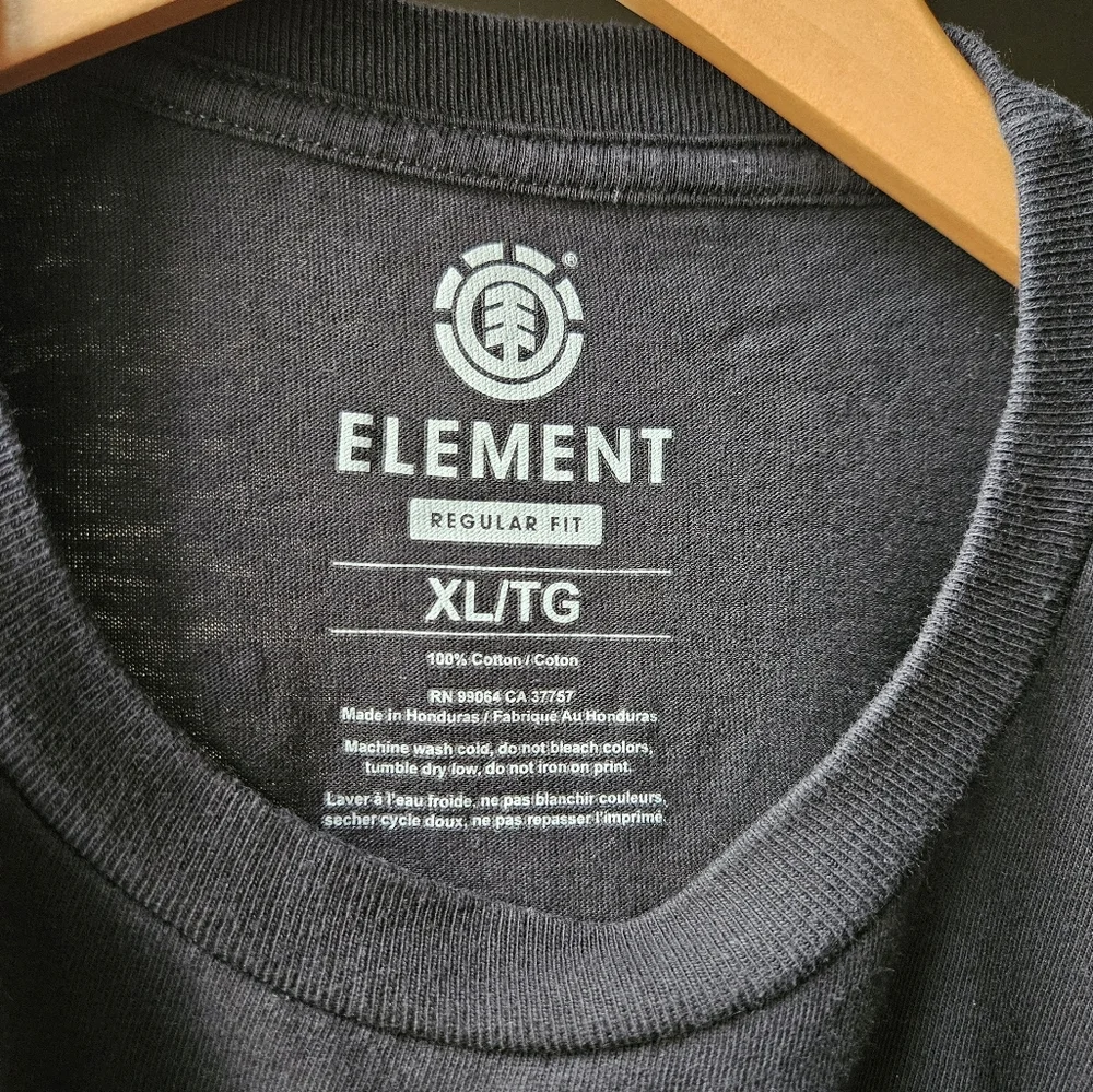 Element Black T-Shirt with Gold Logo XL - Picture 6 of 7